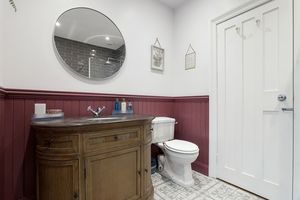 Photo 11- click for photo gallery